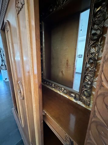 Credenza in legno