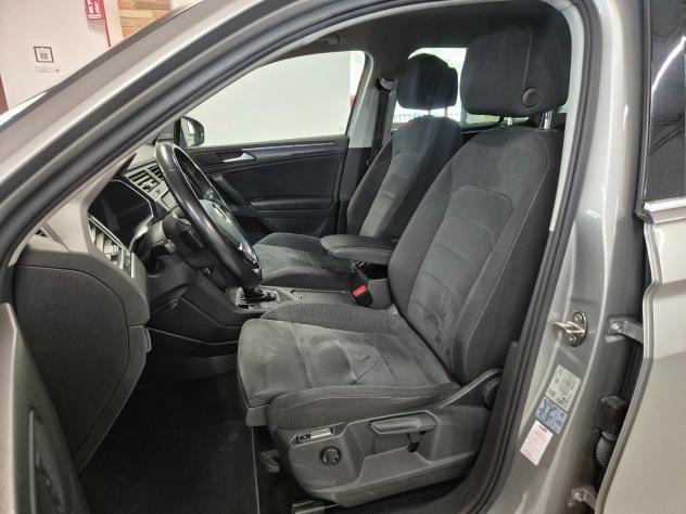 Volkswagen Tiguan 2.0 TDI SCR DSG Advanced BlueMotion Technology **km 99.000** display digitale - Foto 5