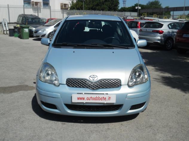 Toyota Yaris 1.0i 16V cat 3 porte Sol - Foto 2