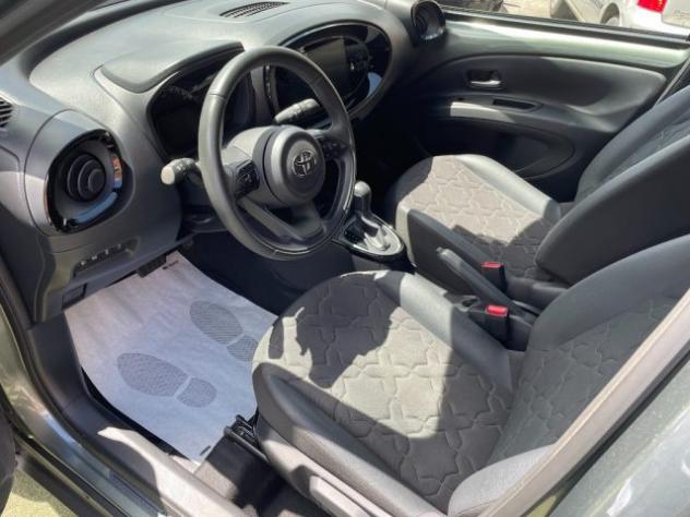 TOYOTA Aygo X 1.0 VVT-i 72 CV 5 porte Lounge S-CVT rif. 23693022 - Foto 8