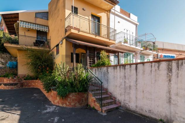 Casa Indipendente in vendita a Catania, San Nullo