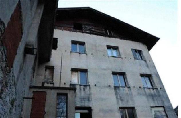 Immobile in asta di 841 m² in vendita a Pont-Saint-Martin - Foto 3