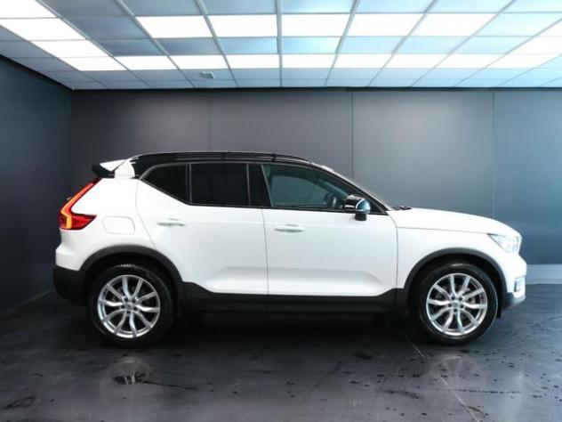 VOLVO XC40 B4 197AWD Geartronic R-design rif. 24059054 - Foto 6