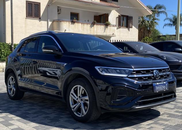 Volkswagen T-Roc R-Line 2.0 TDI 150 CV DSG 4MOTION - Foto 3