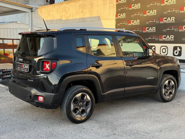 Jeep Renegade 2.0 Mjt 4WD Active Drive Sport - Foto 7