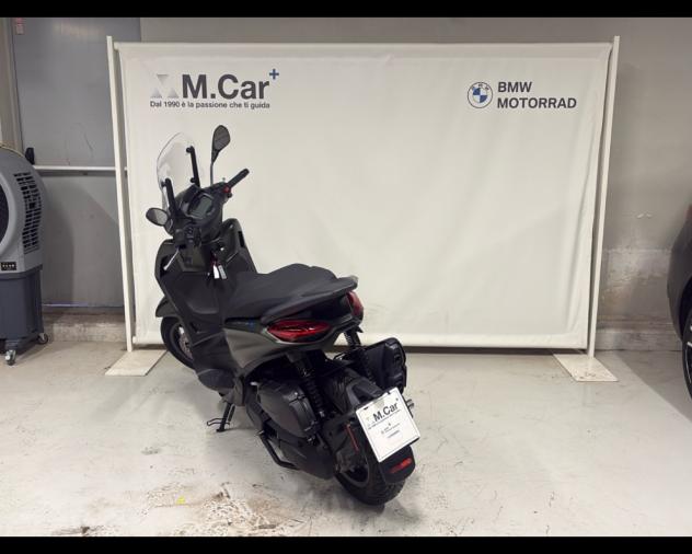 Piaggio Beverly 400 hpe abs-asr my21 - Foto 7