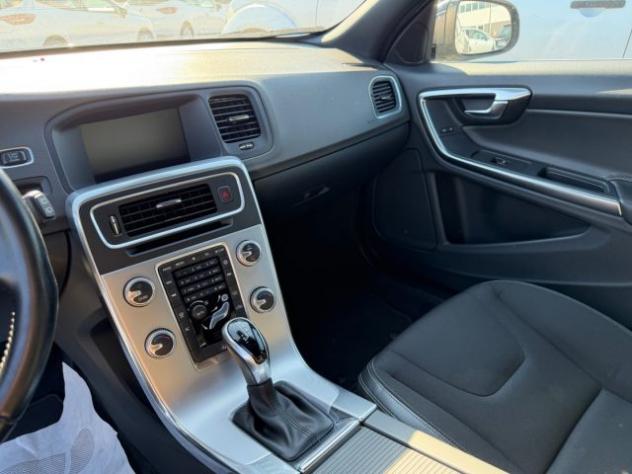 VOLVO V60 D3 Geartronic Business rif. 24149128 - Foto 10