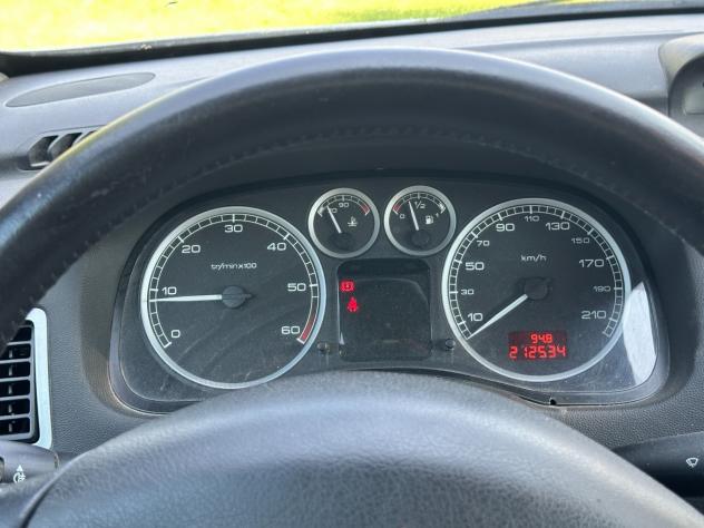 Peugeot 307 2.0 HDi 5p. XS 90 cv - Foto 10