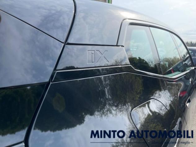 BMW iX XDRIVE 50 523CV UNIPROPRIETARIO TETTO PANORAMICO rif. 22261000 - Foto 7