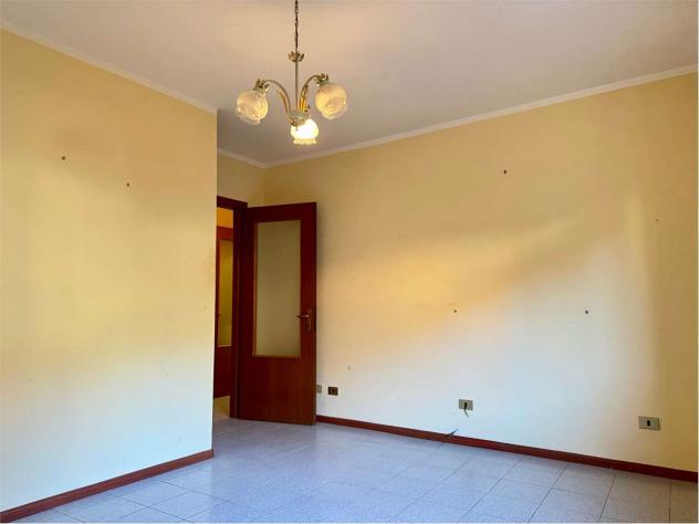 V000549 - TRILOCALE CON BOX AUTO, CANTINA E GIARDINO PRIVATO - Foto 17