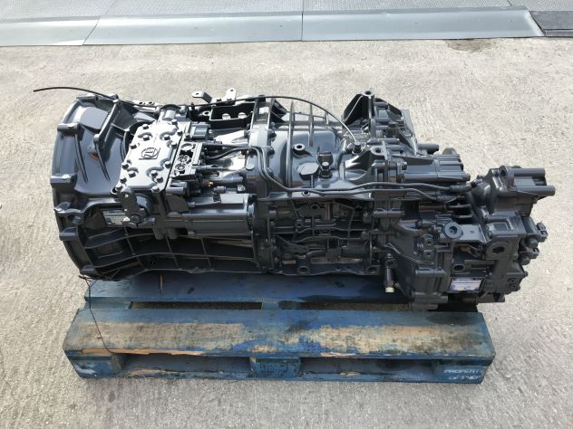 Cambio REVISIONATO ZF ECOSPLIT 4 16 S 2331 TD + IT 1356 052 026 1800301 RAPP. 16 - Foto 3