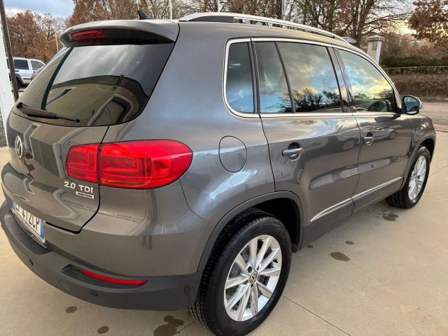 Volkswagen Tiguan 2.0 TDI 140 CV 4MOTION Sport & Style - Foto 7