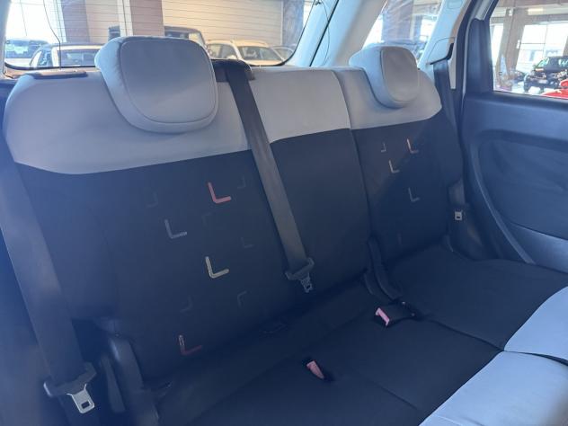 FIAT 500L 1.4 Lounge 95cv - Foto 10