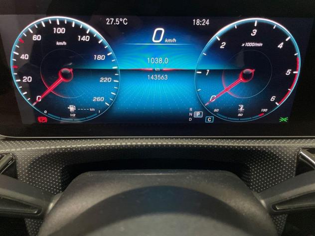 Mercedes-Benz Classe A - V177 2018 A 180 d Premium auto - Foto 9