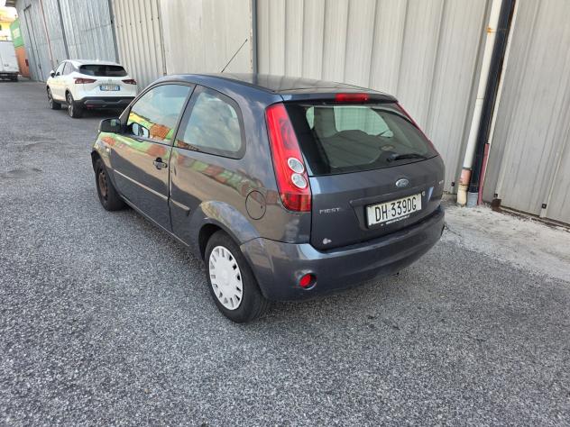 Ford Fiesta 1.4 TDCi 5p. Ghia - Foto 6
