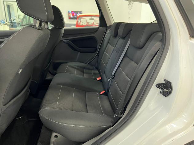 Ford Focus 2.0 TDCi (110CV) Cambio Automatico - Foto 8