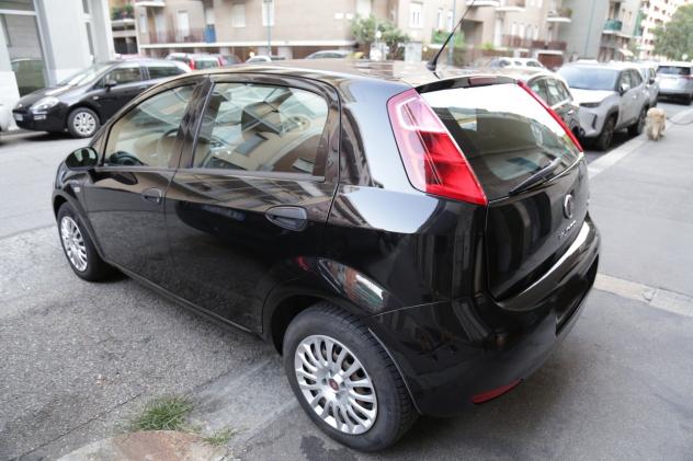 Fiat Punto 1.3 MJT II 75 CV 5 porte Street - Foto 7