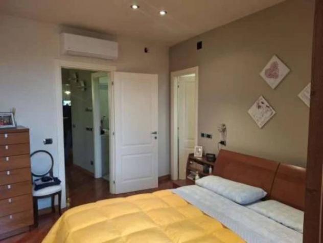 Immobile in asta di 198 m² con più di 5 locali e box auto in vendita a San Martino in Rio - Foto 12