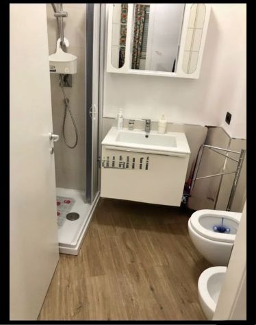 Monti tiburtini trilocale € 1500 di mq 80 in classe A+ nuovissimo 2 BAGNI - Foto 10