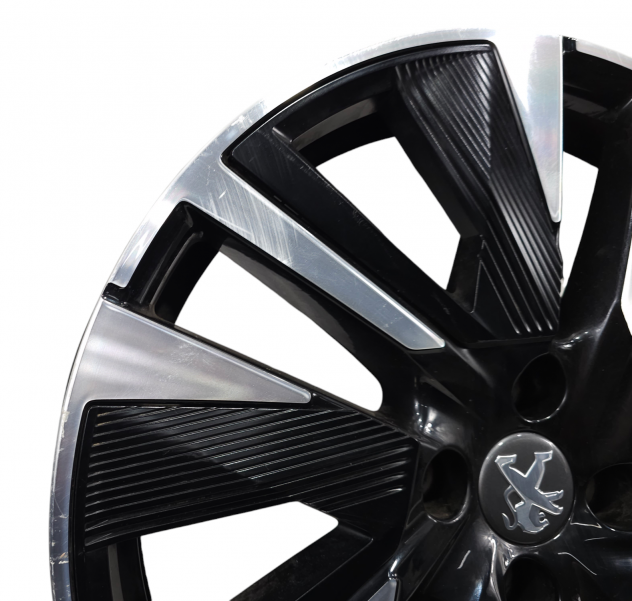 CERCHIO IN LEGA PEUGEOT 2008 Serie 9828186880 (19) - Foto 15