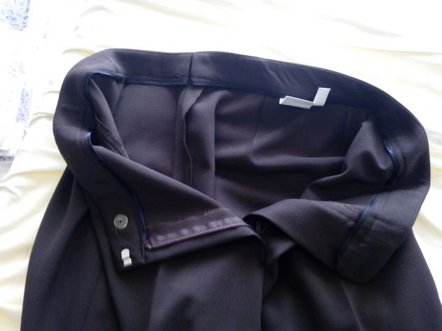 Pantaloni donna linea dritta marrone scuro - Foto 2