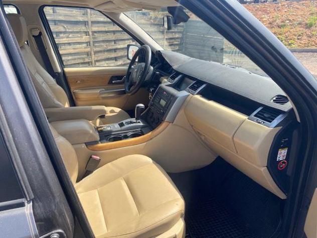 LAND ROVER - Range Rover Sport - 2.7 TDV6 HSE - Foto 10