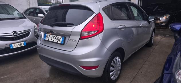 Ford Fiesta 1.4 TDI ottimo per nuovi patentati - Foto 8