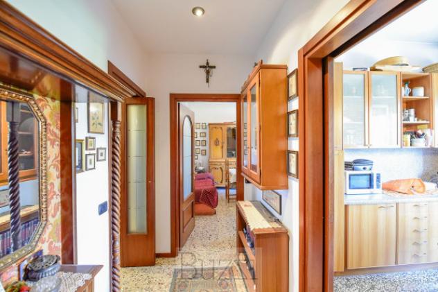 Appartamento di 89 m² con 3 locali e box auto in vendita a Giussano - Foto 4
