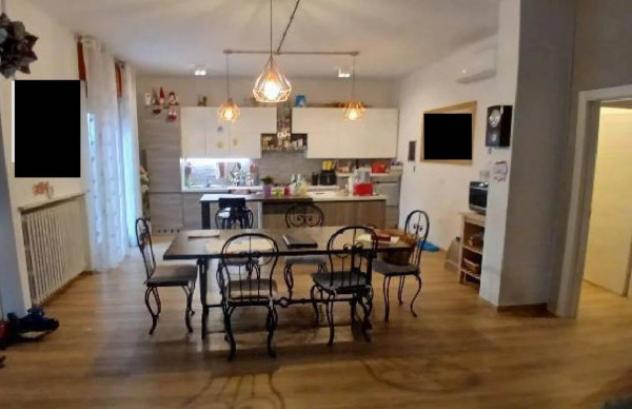 Immobile in asta di 190 m² con più di 5 locali in vendita a Zevio - Foto 3