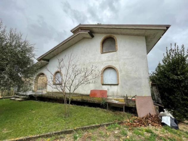 Immobile in asta di 255 m², box auto in vendita a Terre Roveresche - Foto 4