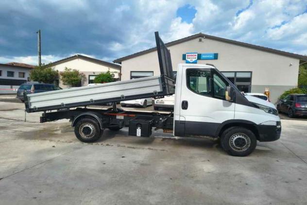 IVECO DAILY 35S 11 2.3 HPI RIBALTABILE TRILATERALE rif. 23720046 - Foto 2