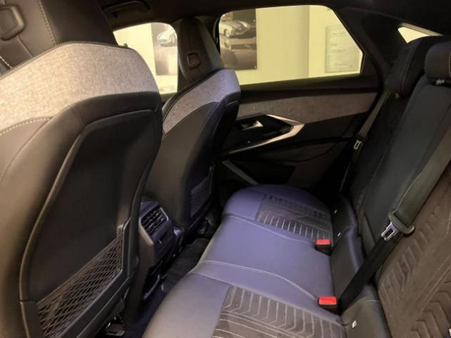 PEUGEOT 3008 Hybrid GT Exclusive LINE 145 e-DCS6 GT rif. 24175705 - Foto 8