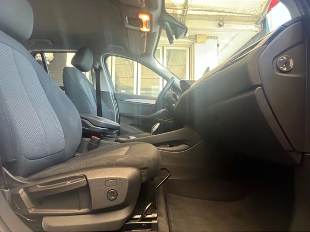 BMW X1 xDrive 18d - Foto 8