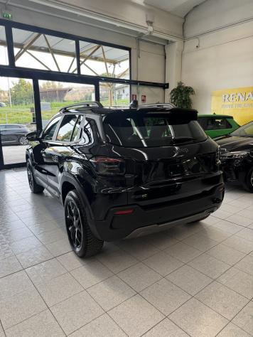 Jeep Avenger 4xe Hybrid 1.2 MHEV 4xe Upland - Foto 4