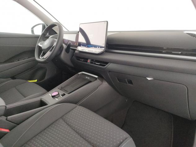 Volkswagen T-Roc 1.5 eTSI ACT 150 CV DSG Life - Foto 6