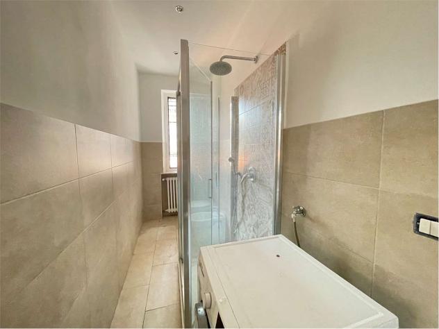 A012632 - MM Porta Venezia / Palestro - Trilocale adatto anche a 3 single - Foto 20