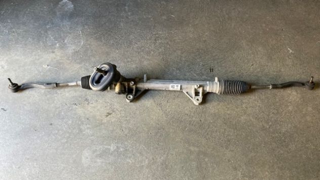 Scatola sterzo Renault Clio 4 900tce del 2019 (490012121R)