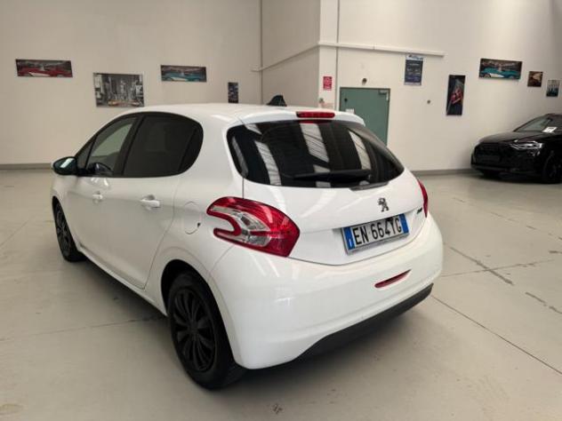 PEUGEOT 208 1.2 VTi 82 CV 5 porte Allure rif. 24040095 - Foto 5