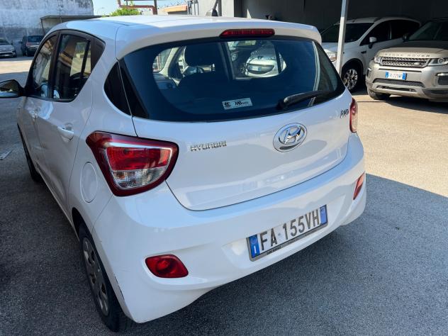 Hyundai i10 1.0 LPGI Econext Sound Edition 2016 - Foto 3