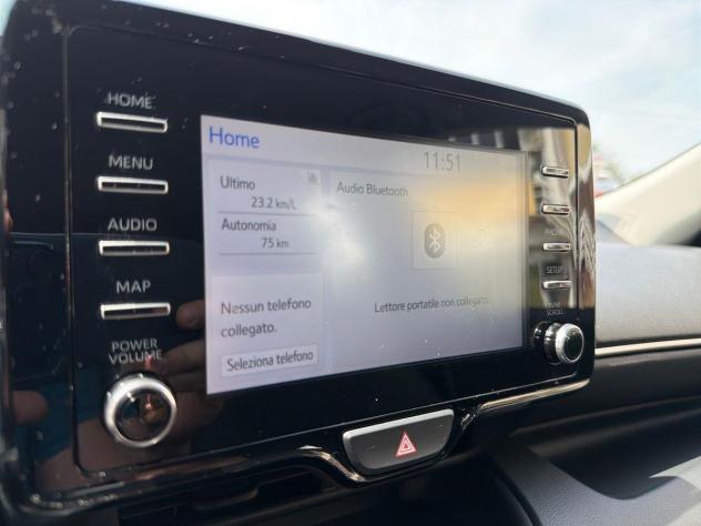 Toyota Yaris Hybrid Trend MY22 - Foto 10