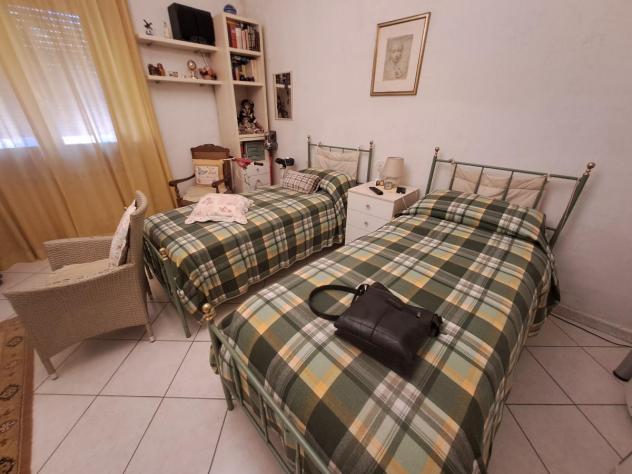 APPARTAMENTO di 4 vani e di 70 mq (BORGO SAN LORENZO) rif. AAJ320 - Foto 8
