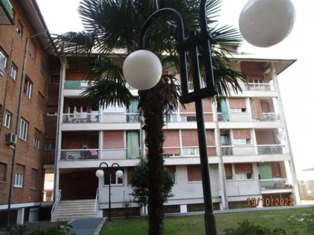 Immobile in asta di 58 m² con più di 5 locali in vendita a Limbiate - Foto 4