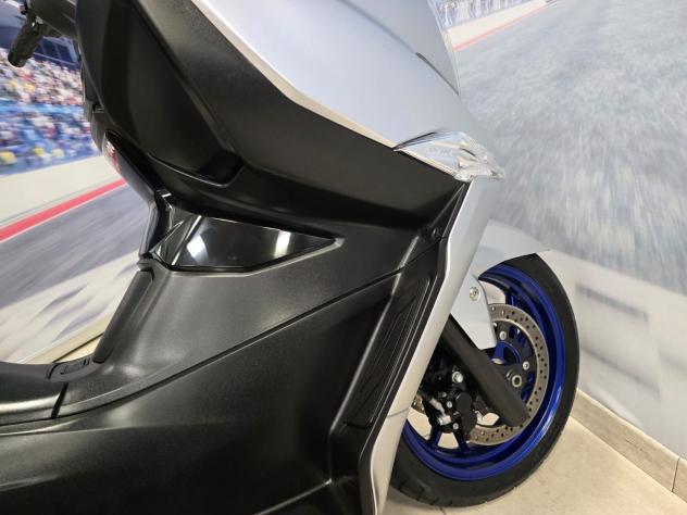 Suzuki Burgman 400 02/2023 - Km 18400 - Foto 7