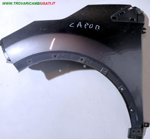 PARAFANGO ANT.S. GRIG. SC (PICCOLO DIFFETTO SU BORDINO) 999-U1308671 Carrozzeria  Lamierati esterni  Fiancate  Parafango ant. RENAULT - CAPTUR - 2013