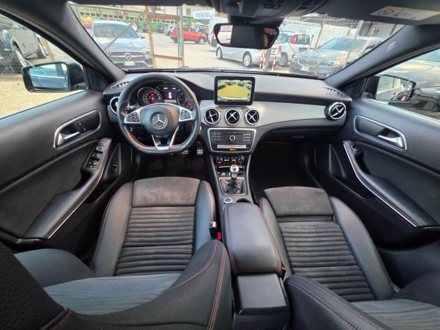 Mercedes-benz GLA 200 d Premium amg manuale - Foto 10