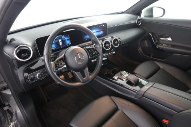 MERCEDES-BENZ A 180 A 180 d Automatic Business Extra rif. 23988554