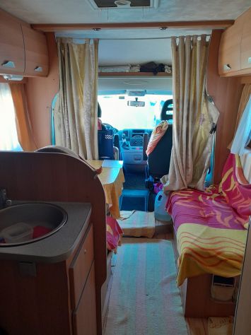 Autocaravan - Foto 4