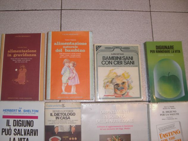 Nutrizione, alimentazione, dieta: lotto di 9 pubblicazioni. - Foto 2