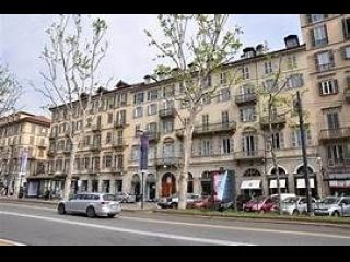 CORSO VITTORIO EMANUELE AMPIO MONOLOCALE ARREDATO