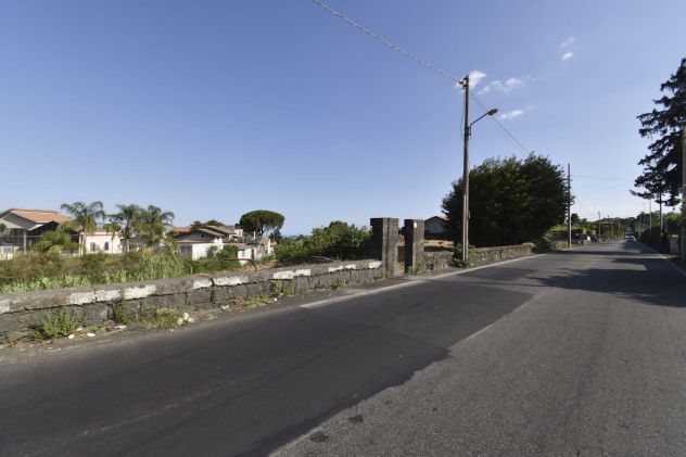 **Terreno Agricolo in Vendita a Viagrande – Un’Occasione Unica!** - Foto 2
